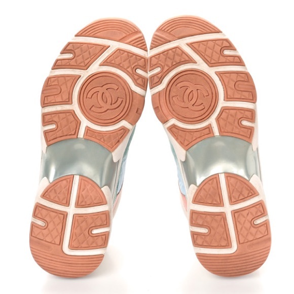 Chanel coral blue sneakers - Picture 5 of 15